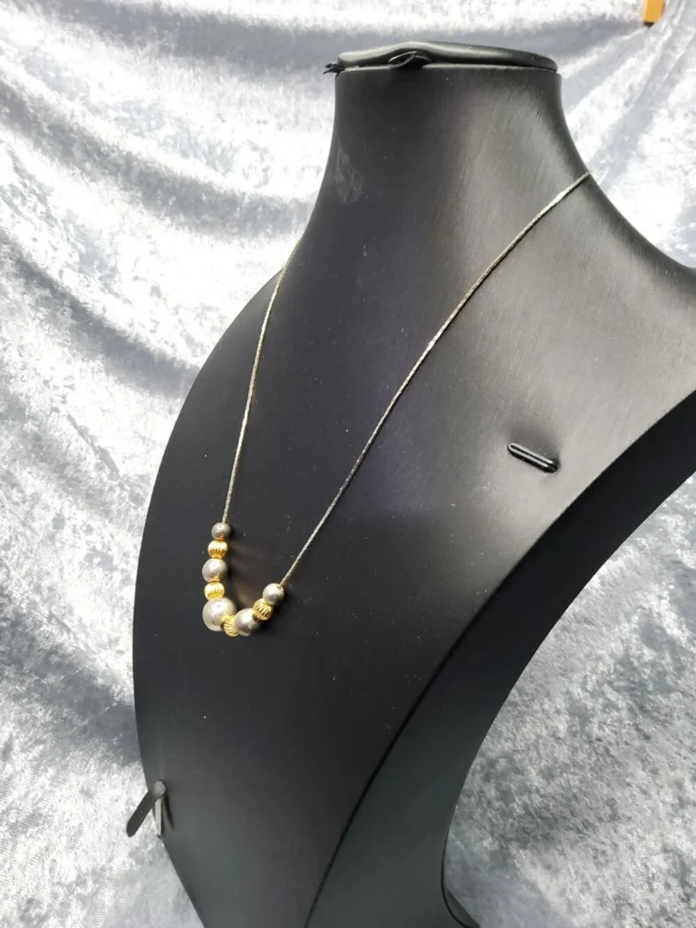 vintage gold and silver tone round metal bead piama style chain necklace